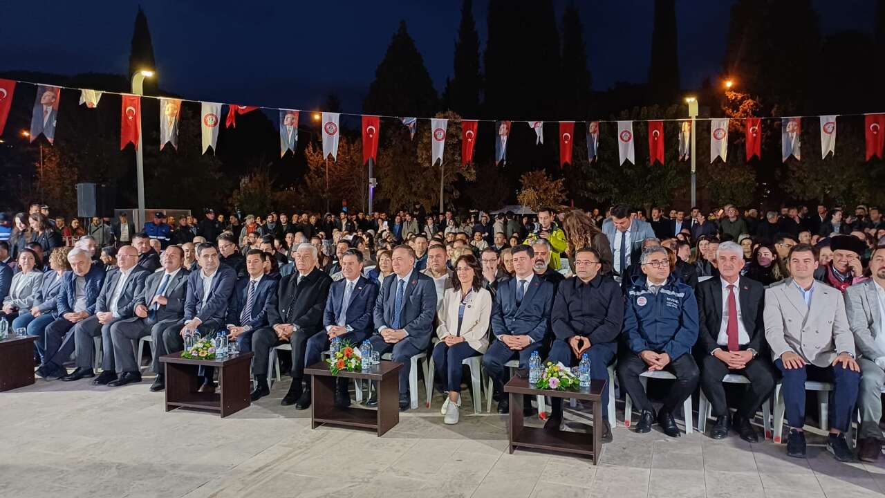 Menteşe’de Üç Büyük Hizmet Aynı Gün Açıldı! Eğitim, Teknoloji ve Dayanışma Buluştu 4